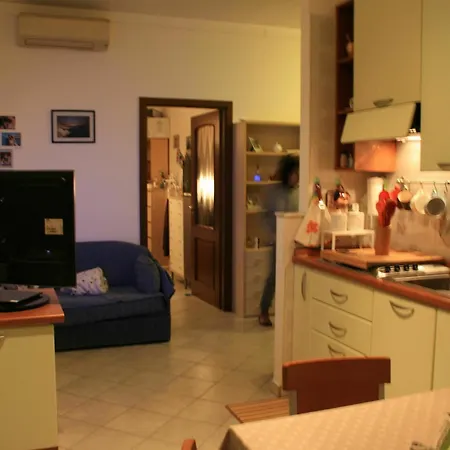 With One Bedroom In Torino, With Wonderful View, Furnis Apartment Turin